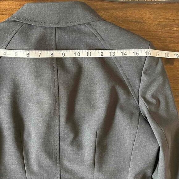 WWORTH Gray Wool Long Sleeve Button Down  Blazer size 8 - Picture 10 of 16